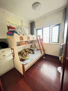 急售79万恒大帝景，5栋3303边户，122平79万可谈，三室两厅精装每天5点后可看，周六周日可以看 [