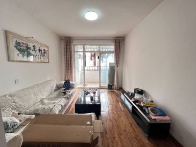名门北郡三室两厅精装洋房顶楼复试10平带阁楼有钥匙看房方便