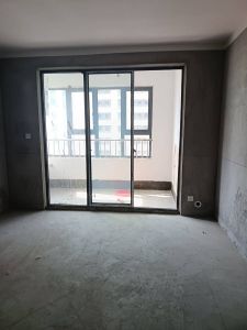 南湖佳苑三室两厅一厨一卫109平好楼层全天采光南北通透小区环境优雅价格优惠急售30万