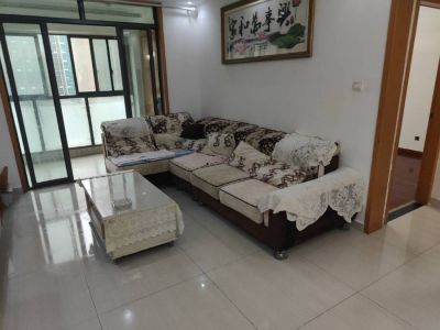 北城世纪城鸿徽苑三室两厅精装看房方便  94平赠送八个平米急售，64.8，万