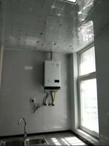 丽水河畔三室两厅 房主家具家电会配置齐全