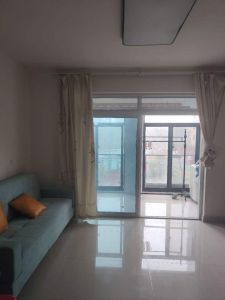 水苑新村95平方简装两室长期干净的价低